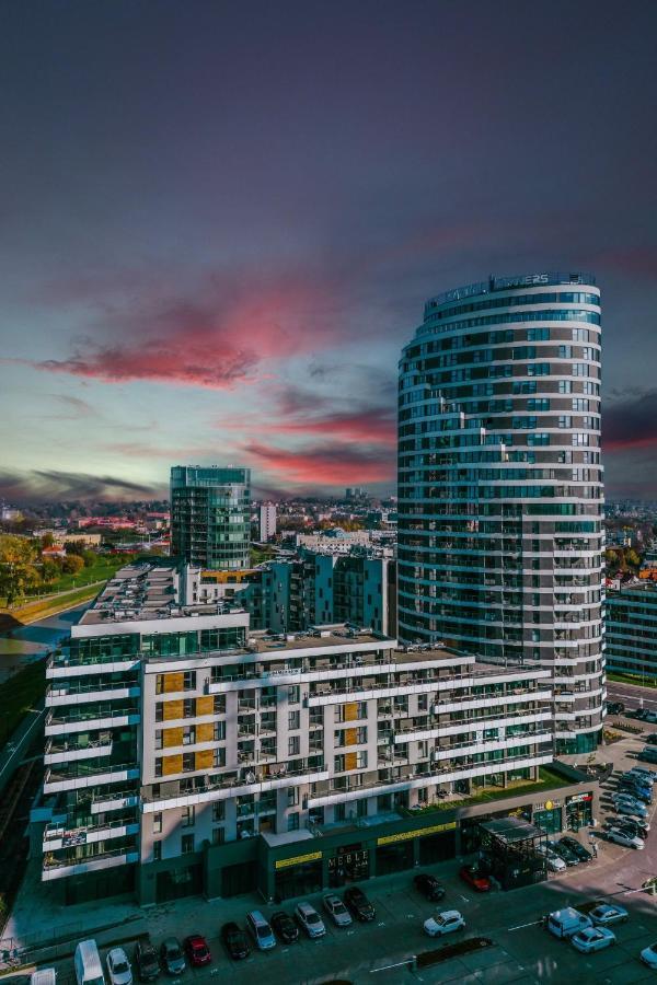 Panorama Capital Sophie - 19 Pietro Apartment Rzeszow Luaran gambar