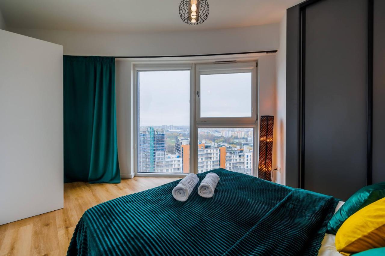 Panorama Capital Sophie - 19 Pietro Apartment Rzeszow Luaran gambar